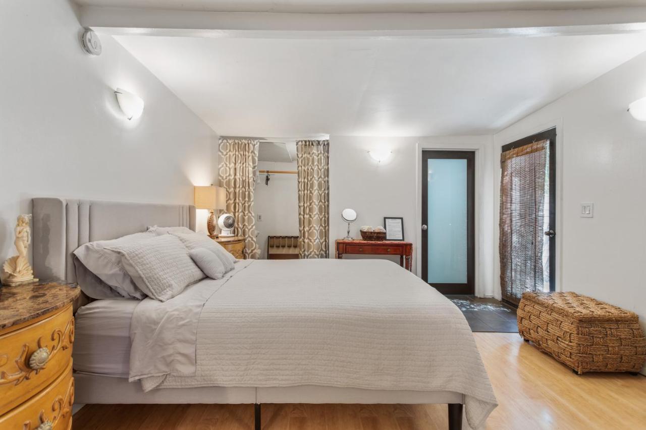 Private Studio City Guest House 洛杉矶 外观 照片